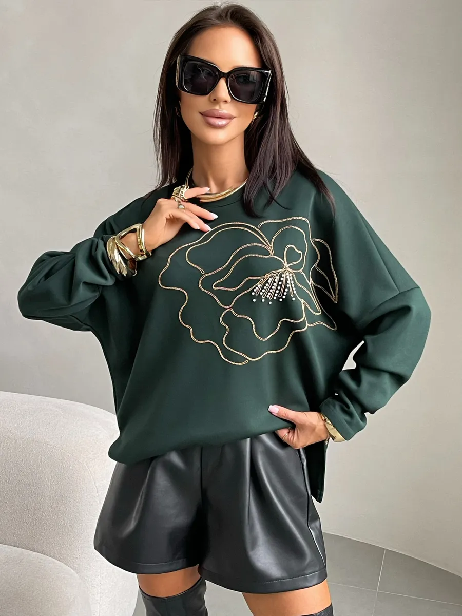 Зеленая кофта нарядная