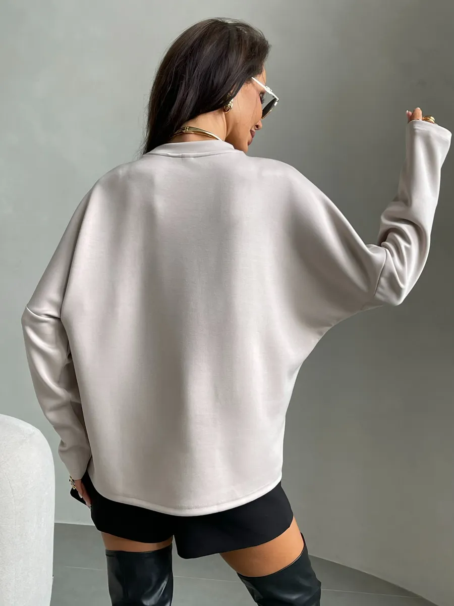 Бежевая кофта нарядная