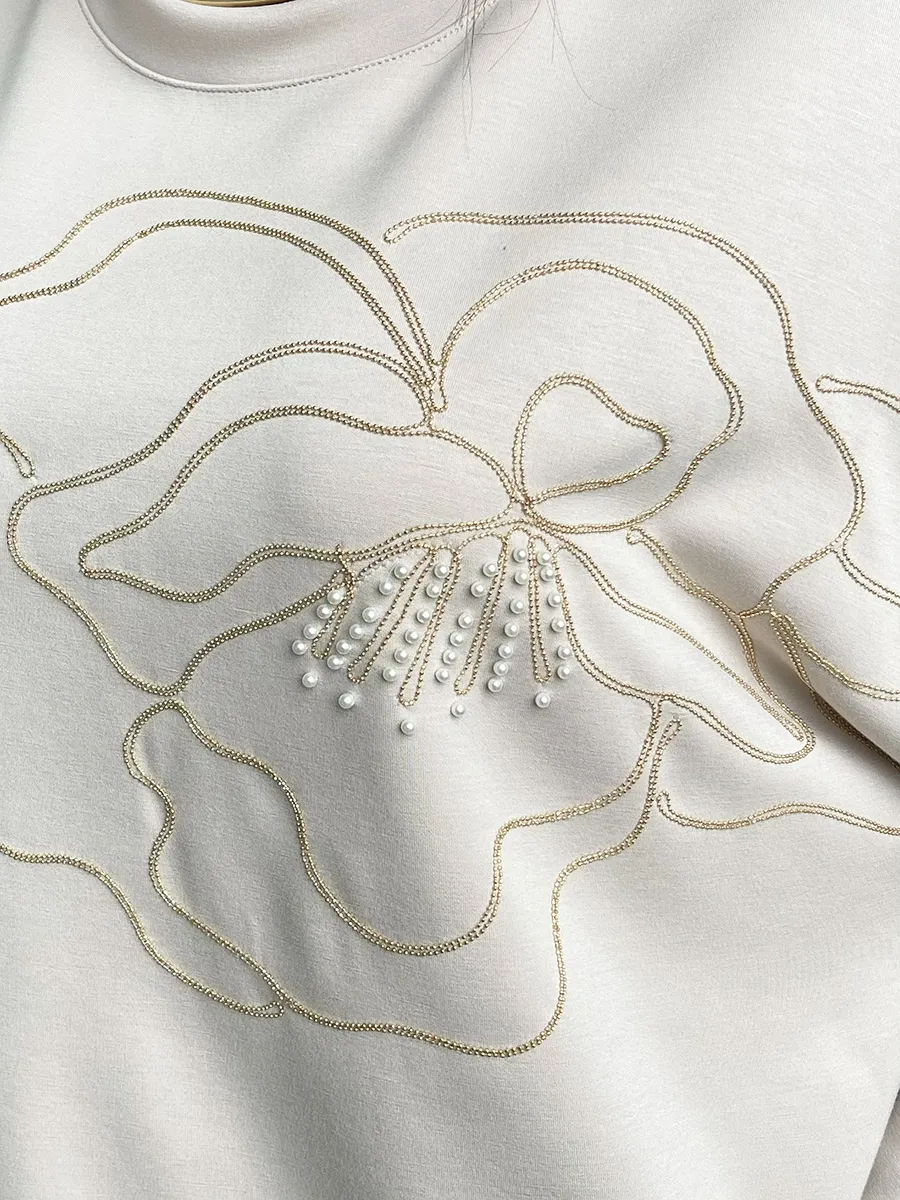 Бежевая кофта нарядная