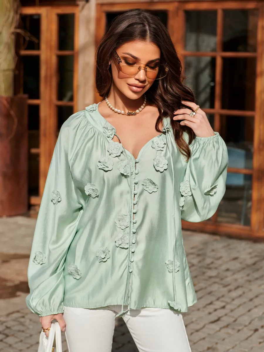 Оливковая блузка нарядная летняя