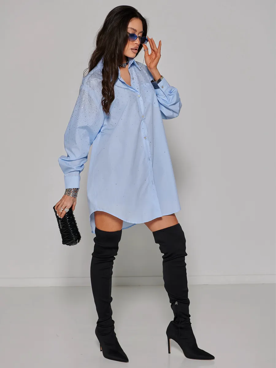 Голубая нарядная рубашка оверсайз