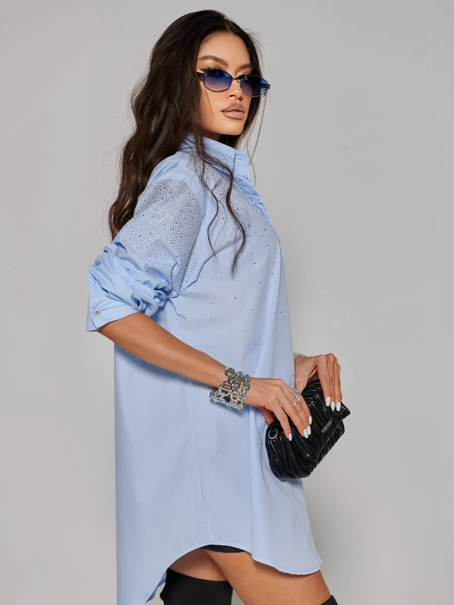 Голубая нарядная рубашка оверсайз