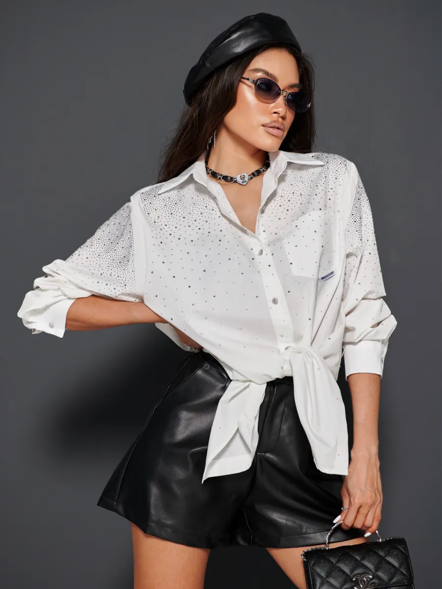 Белая нарядная рубашка оверсайз