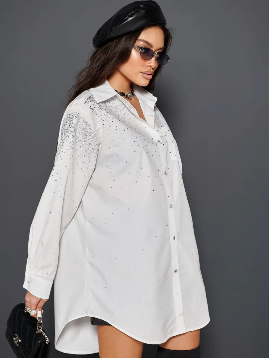 Белая нарядная рубашка оверсайз