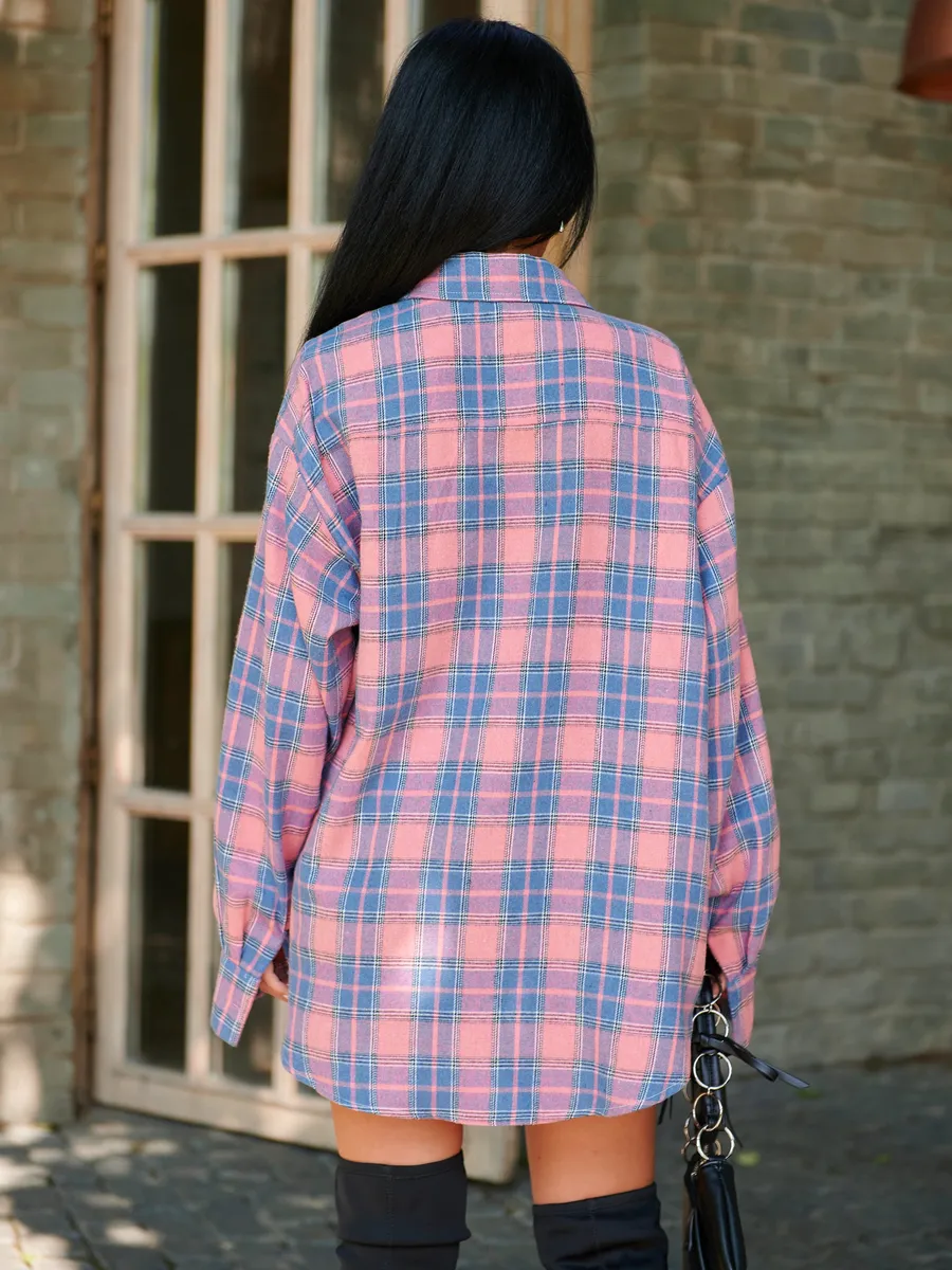 Розовая рубашка в клетку оверсайз