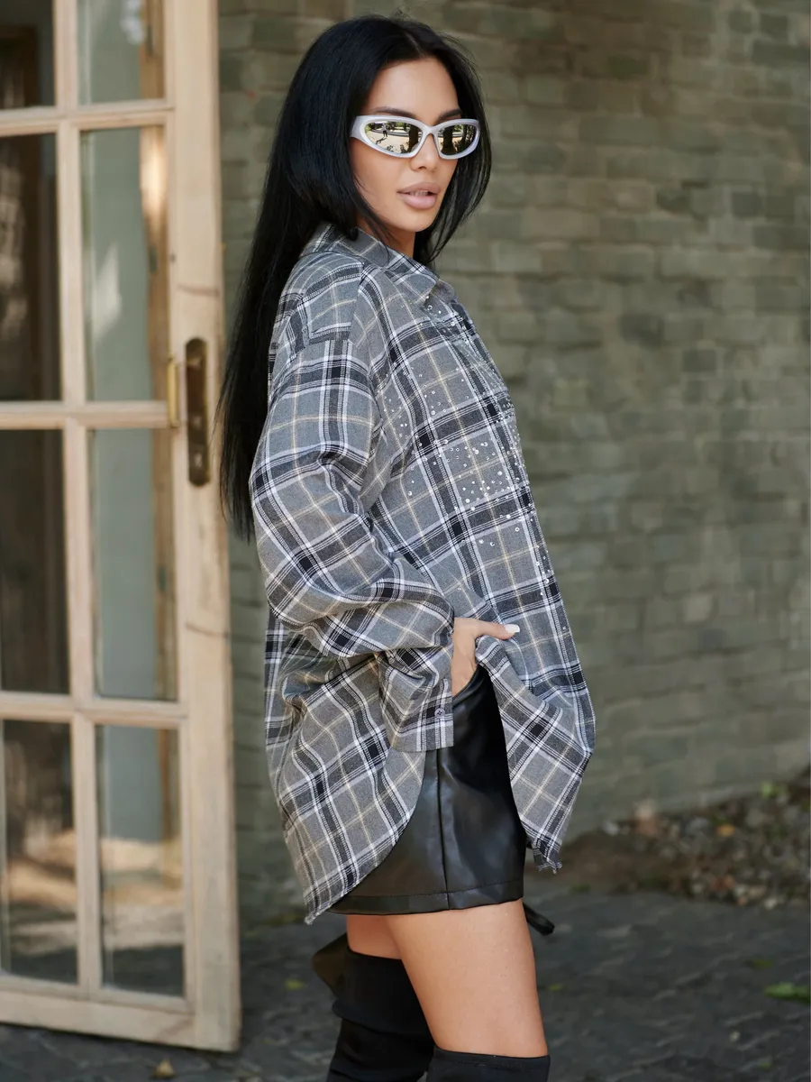 Черная рубашка в клетку оверсайз
