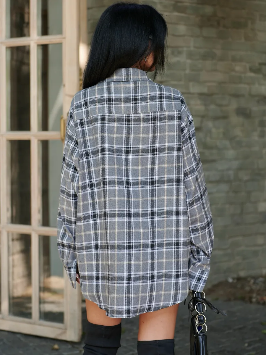 Черная рубашка в клетку оверсайз