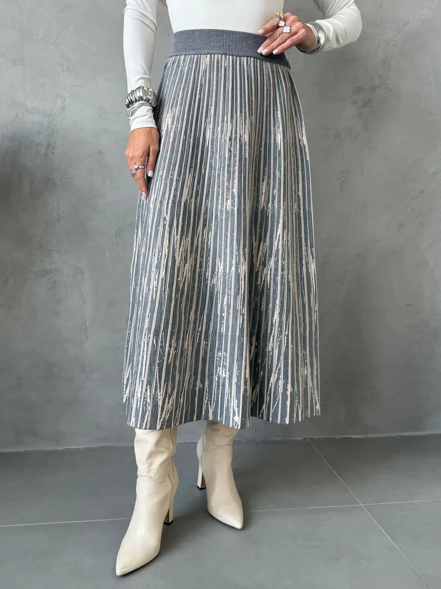 Юбка миди трикотажная теплая