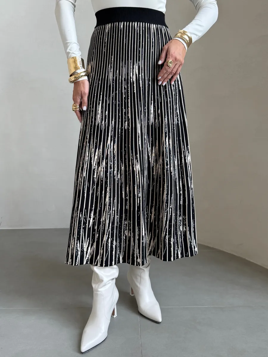 Юбка миди трикотажная теплая