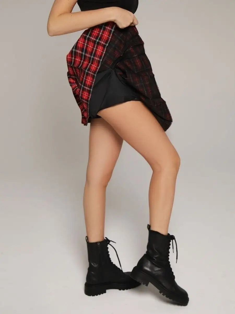 Красная юбка теннисная школьная в складку