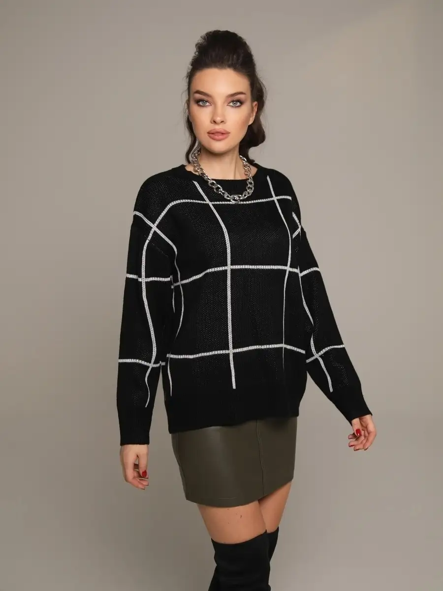 Черная кофта