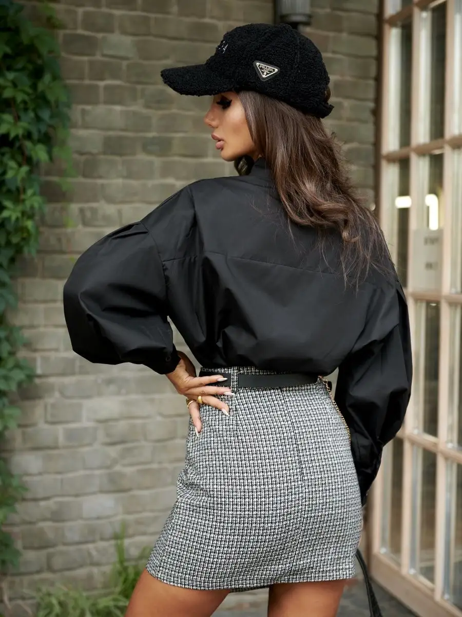 Черная юбка мини на запах