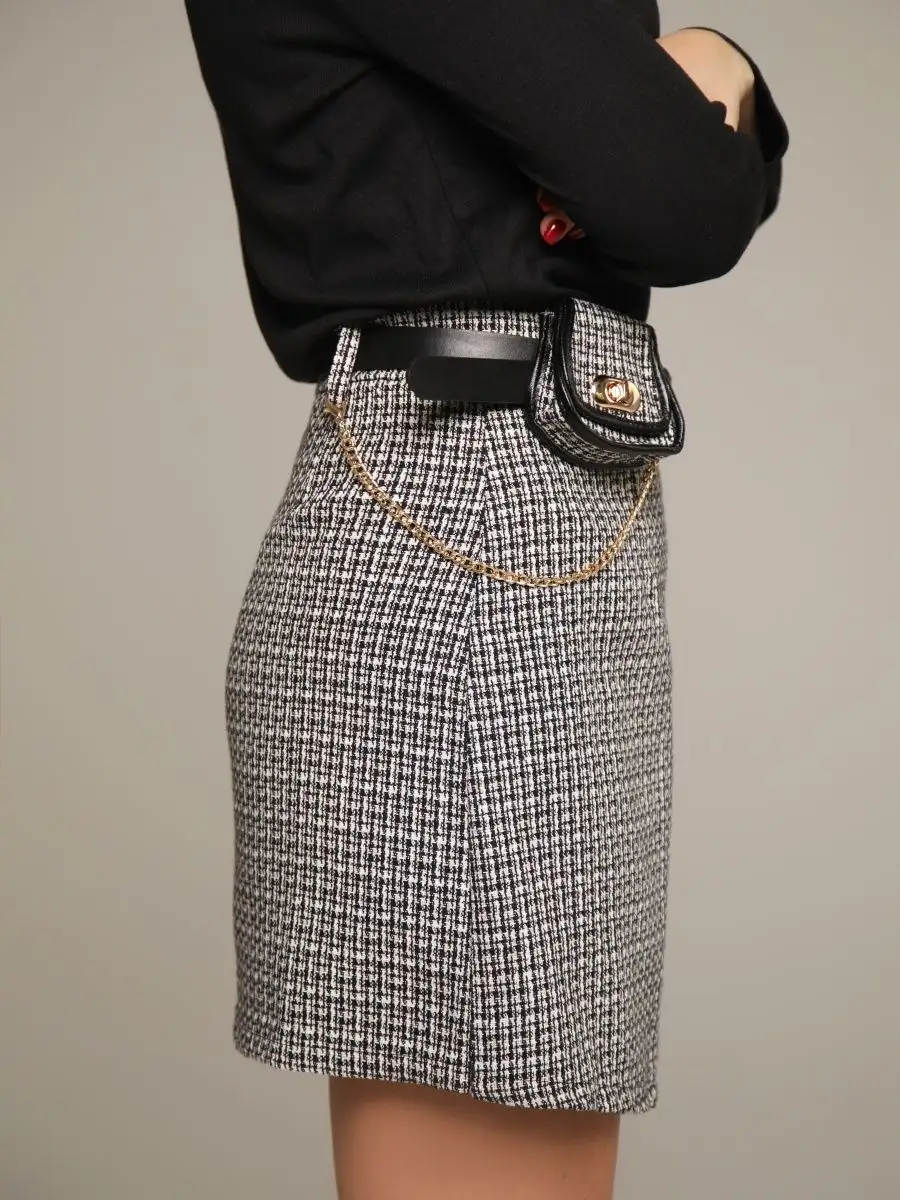 Черная юбка мини на запах