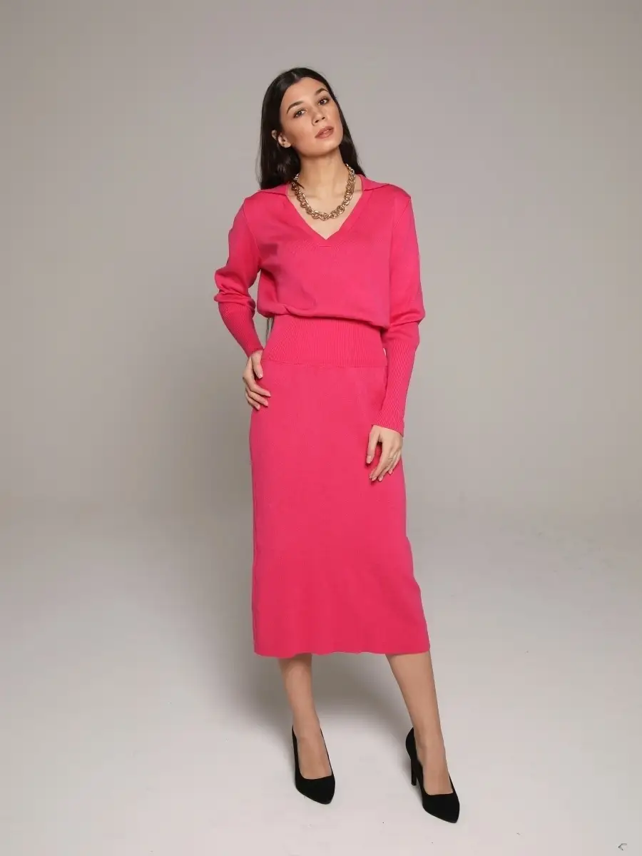 Фуксия костюм женский юбочный юбка миди и джемпер кофта