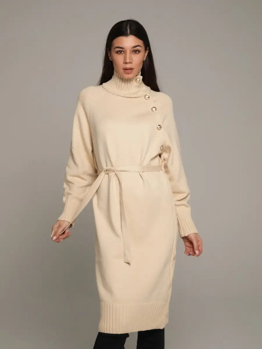 Молочное платье женское тёплое свободное оверсайз трикотажное