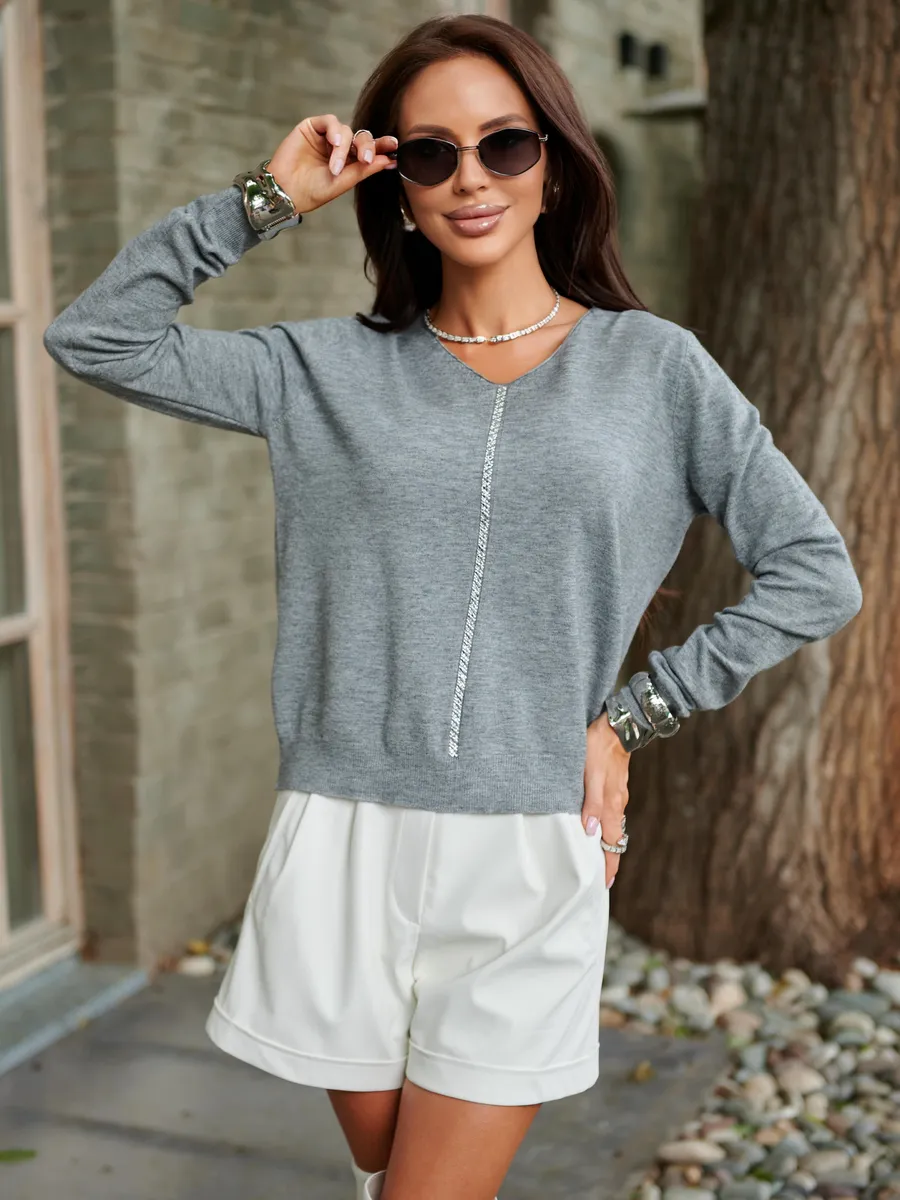 Серая кофта нарядная трикотажная