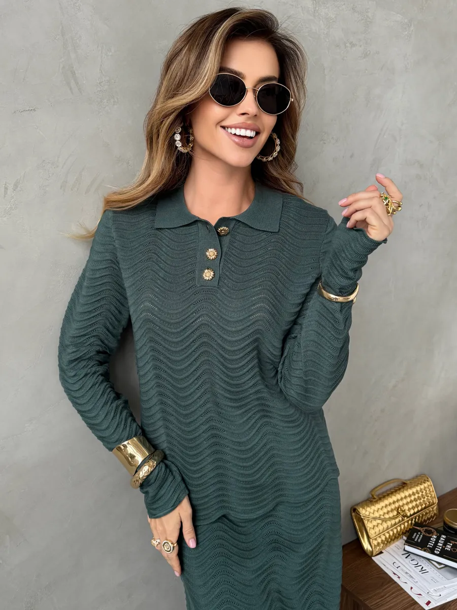 Костюм с юбкой нарядный