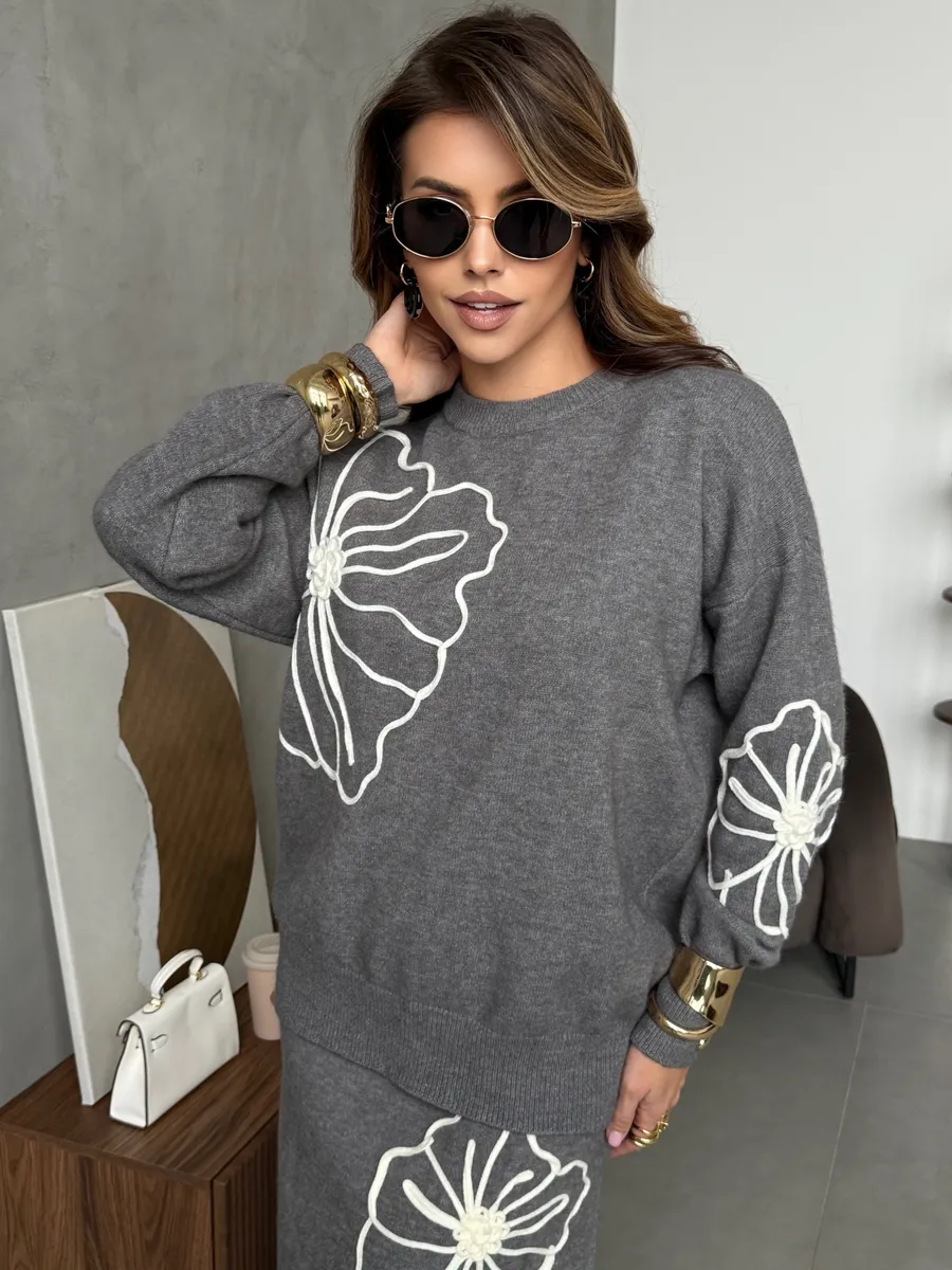 Теплый костюм с юбкой осенний трикотажный