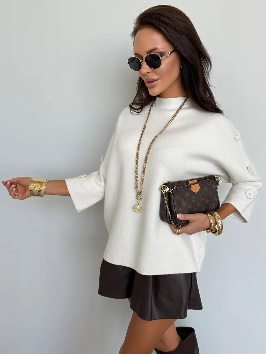 Белая кофта теплая оверсайз