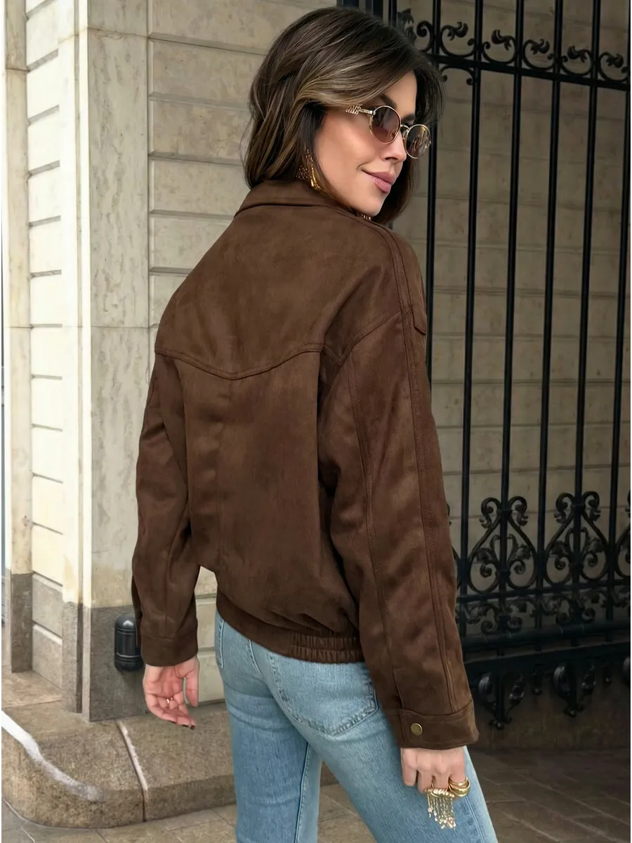 Коричневая куртка демисезонная бомбер замшевая