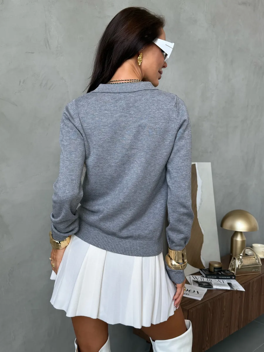 Серая кофта теплая трикотажная