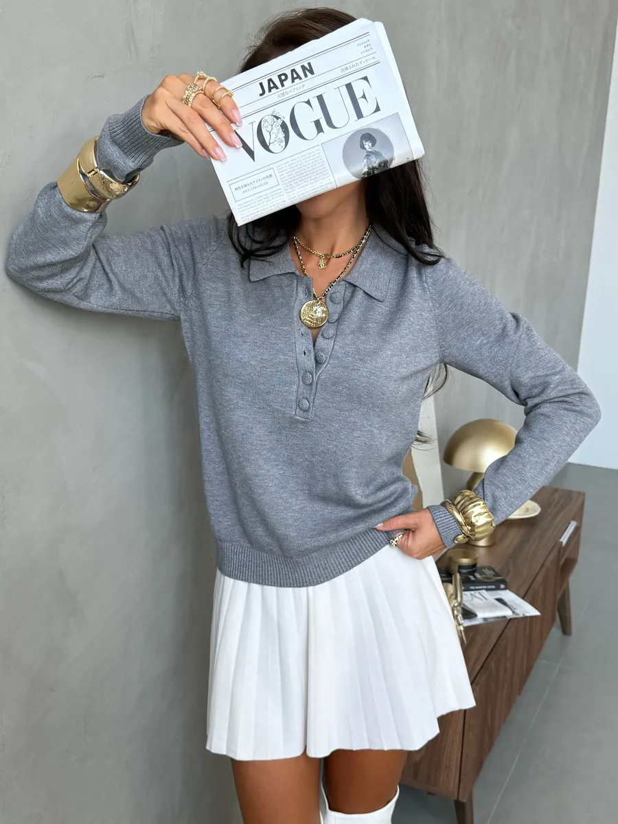 Серая кофта теплая трикотажная