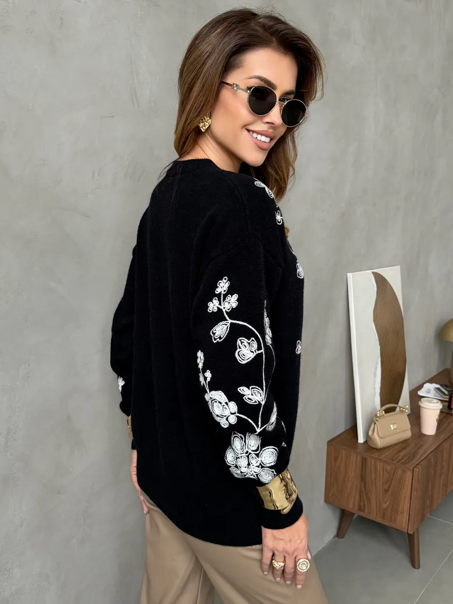 Черная кофта теплая нарядная трикотажная