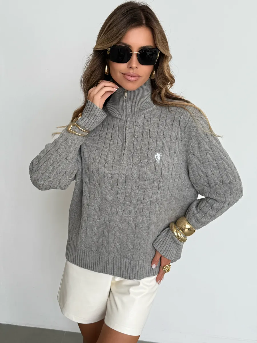 Серая кофта теплая нарядная трикотажная