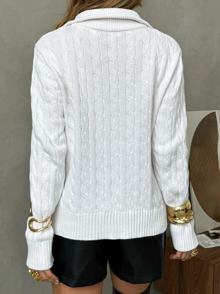 Белая кофта теплая нарядная трикотажная