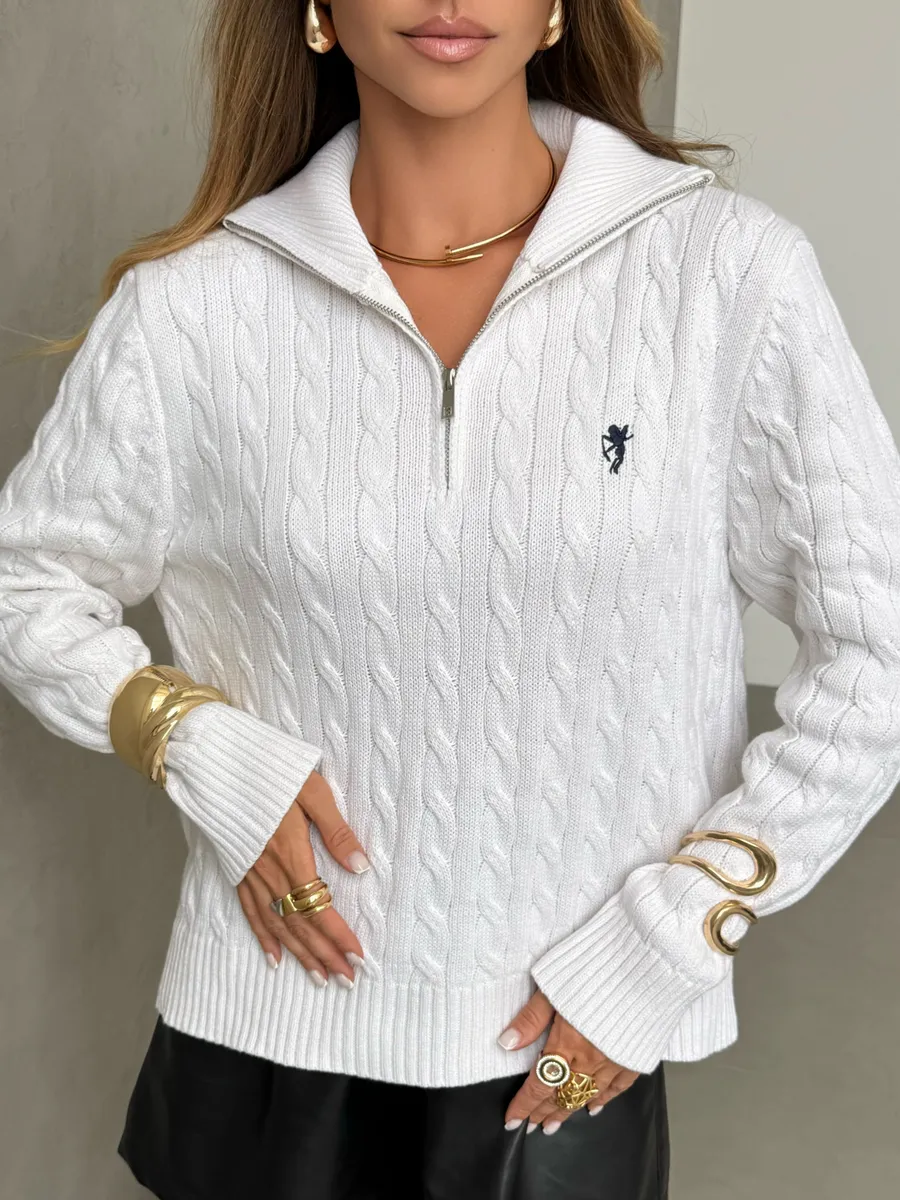 Белая кофта теплая нарядная трикотажная