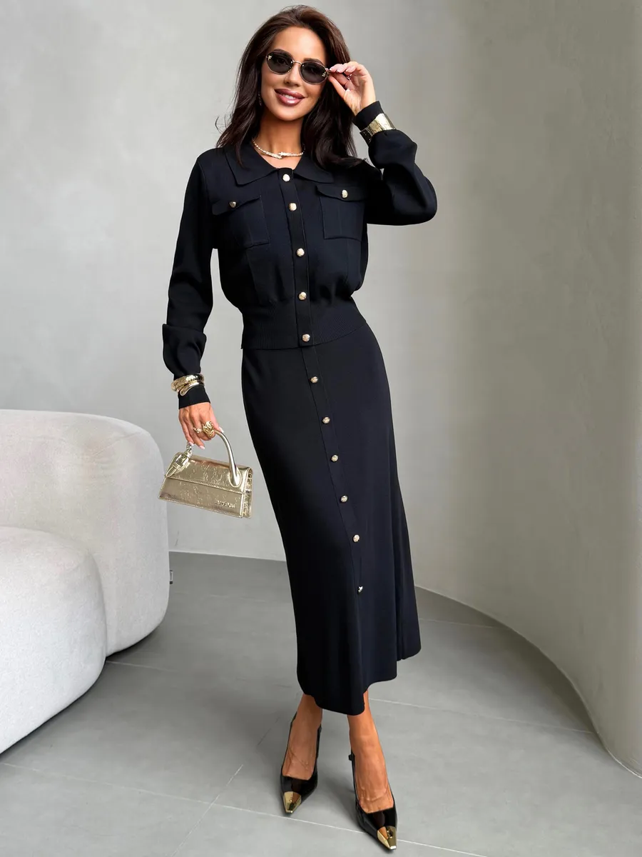 Теплый костюм с юбкой осенний трикотажный