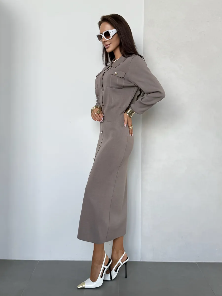 Теплый костюм с юбкой осенний трикотажный