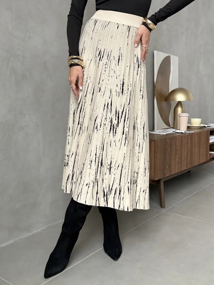 Юбка миди трикотажная теплая