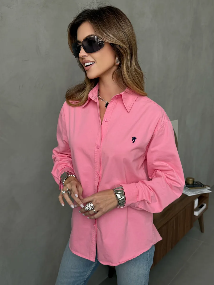 Розовая рубашка оверсайз офисная