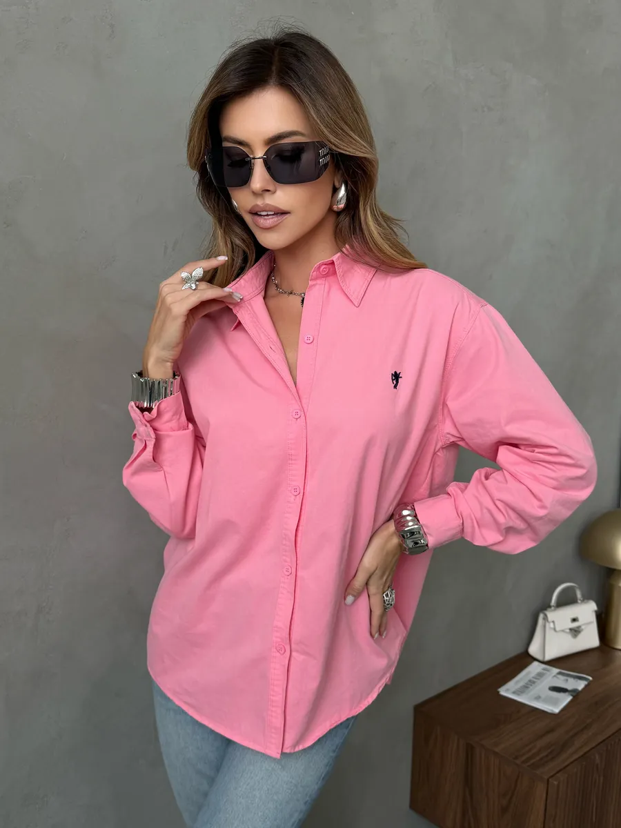 Розовая рубашка оверсайз офисная