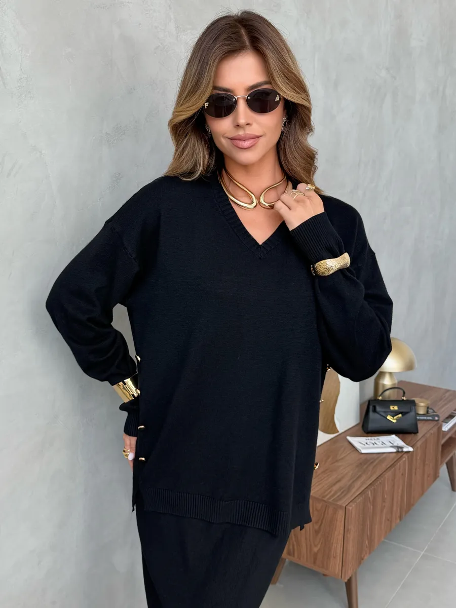 Черный костюм с юбкой теплый трикотажный