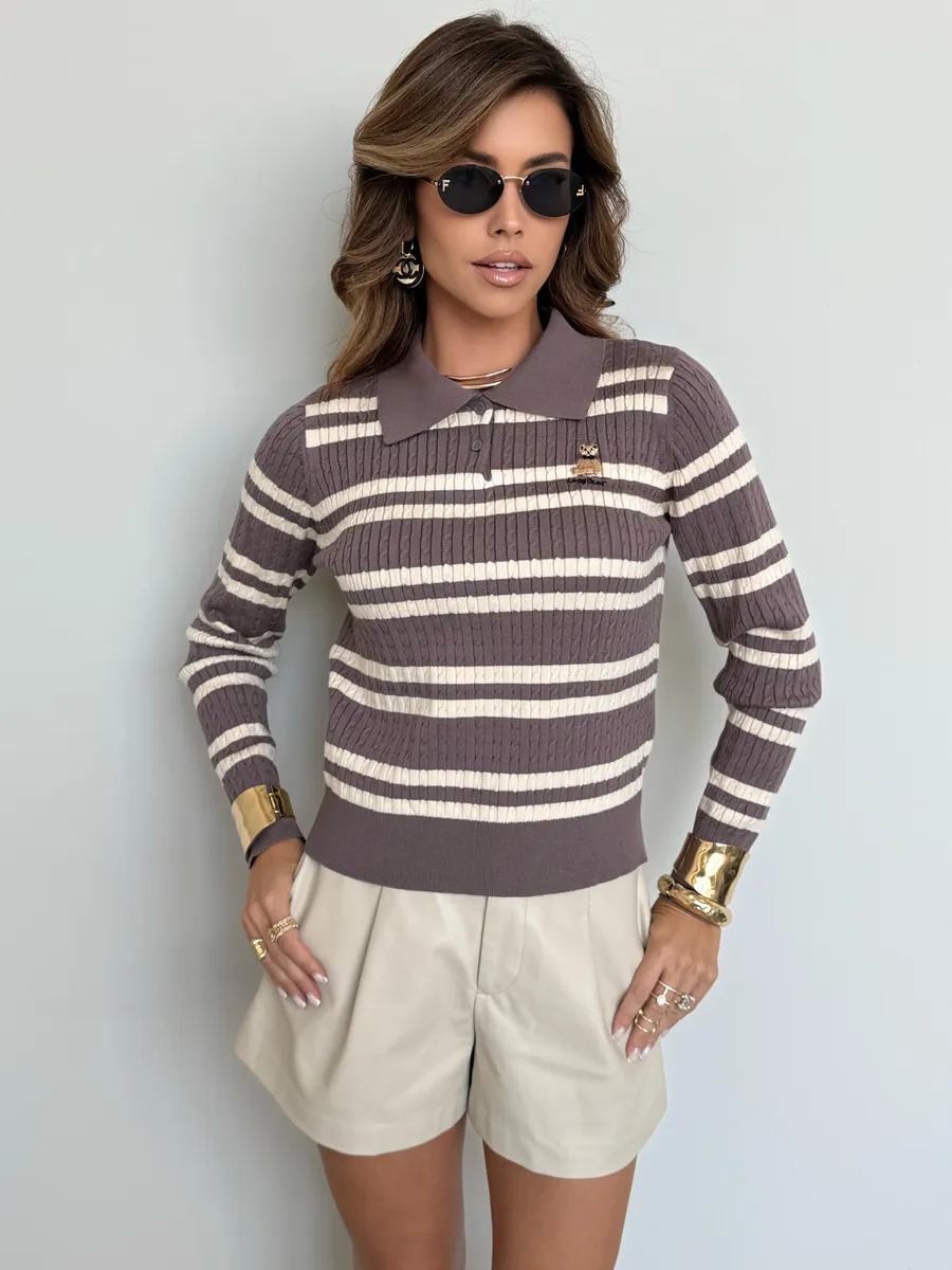 Кофта теплая нарядная в полоску