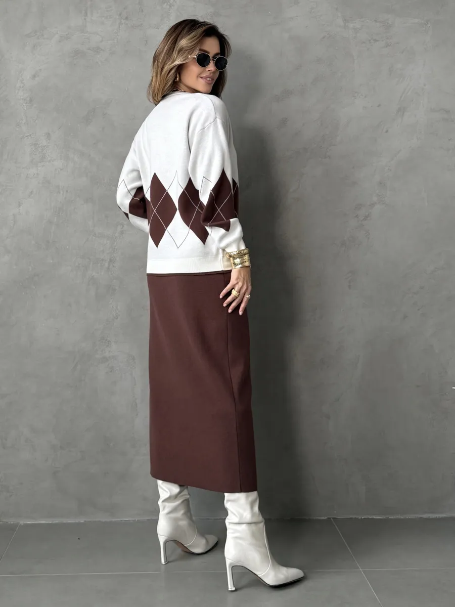 Шоколадный костюм с юбкой теплый трикотажный