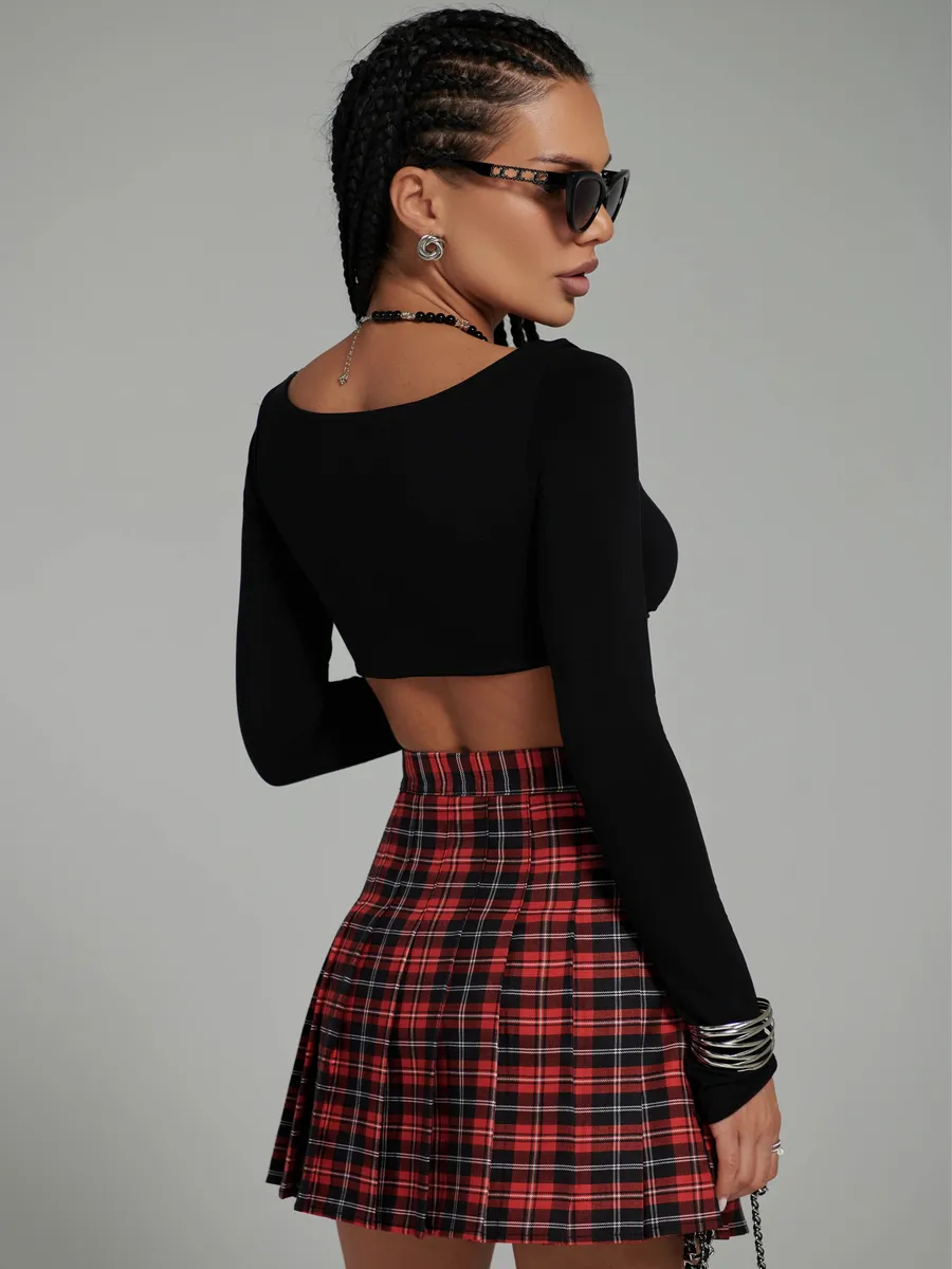 Красная юбка короткая теннисная в складку