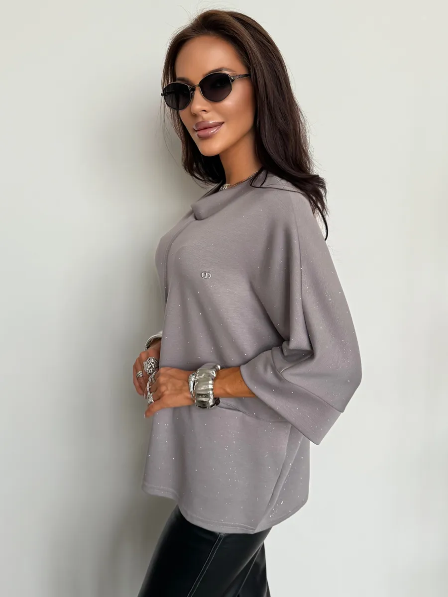 Серая кофта нарядная