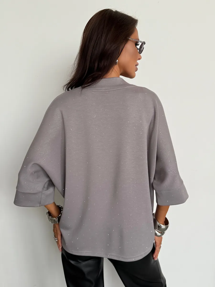 Серая кофта нарядная