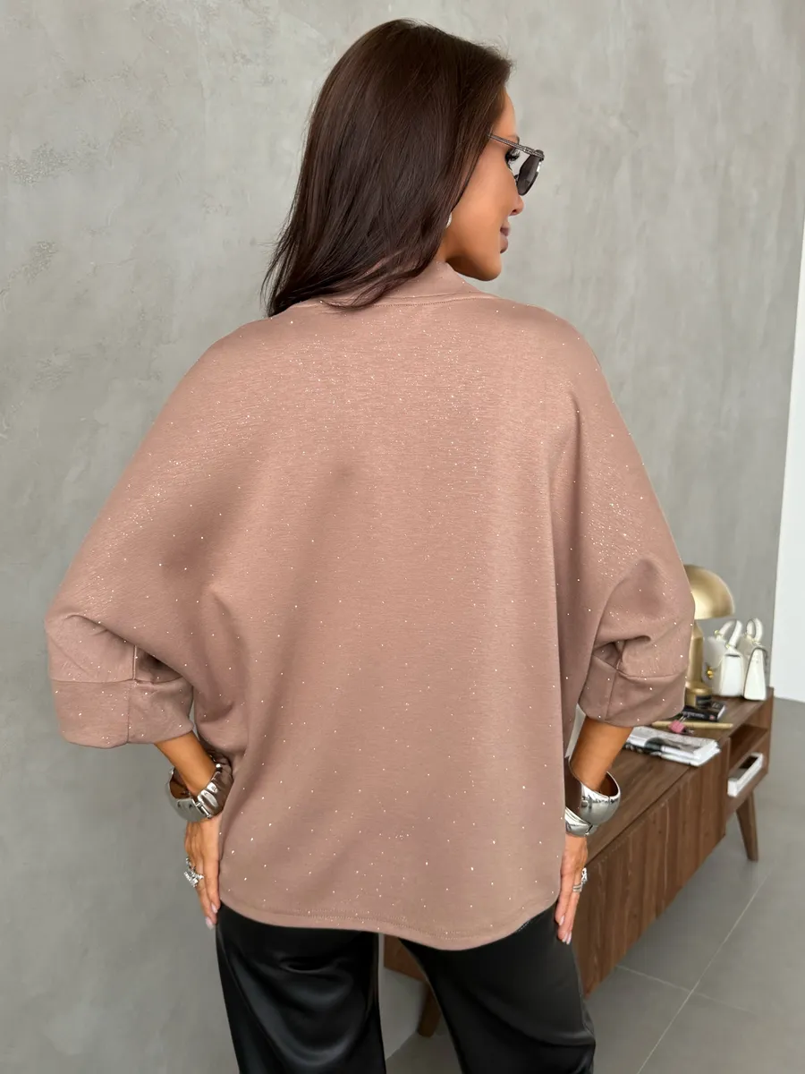 Бежевая кофта нарядная