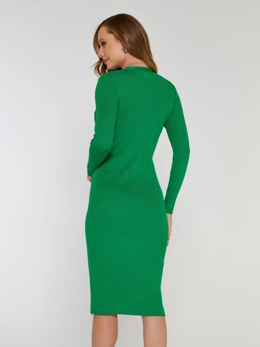 Зеленое женское платье вечернее в офис трикотажное