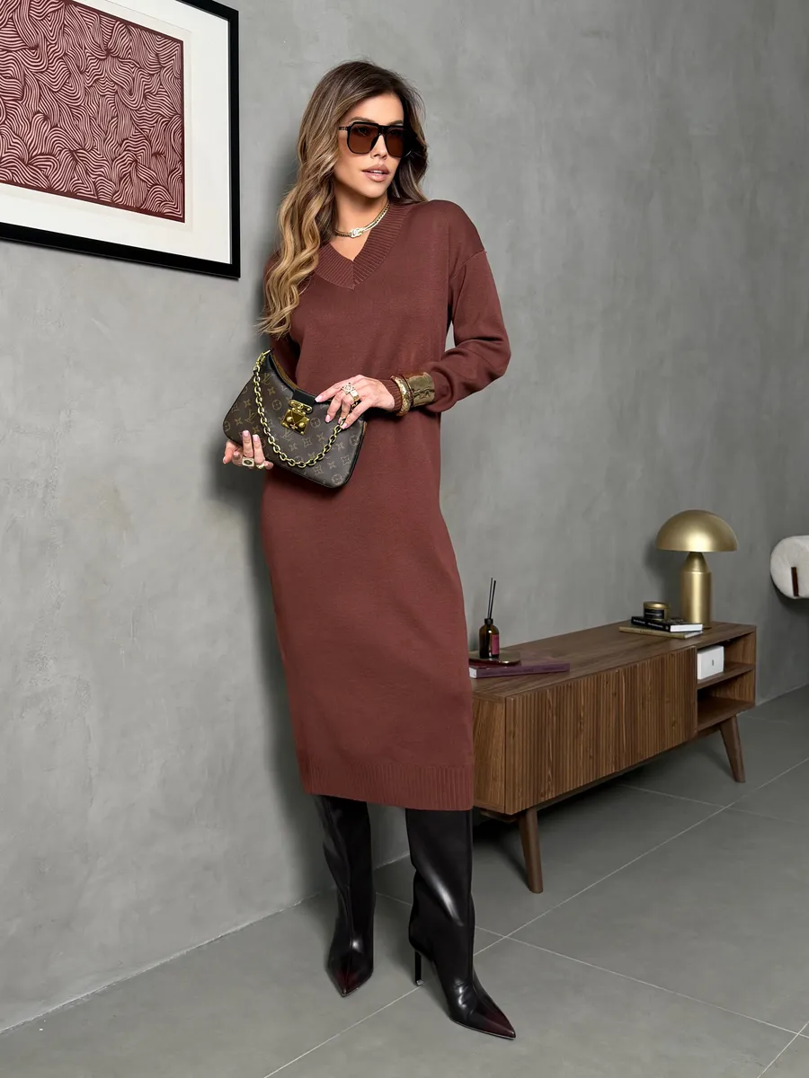 Шоколадное платье осеннее теплое трикотажное длинное