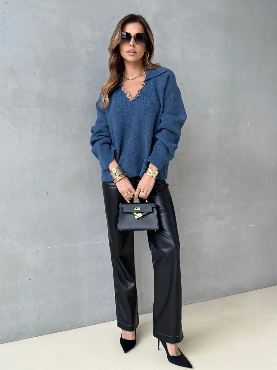 Синяя кофта теплая трикотажная