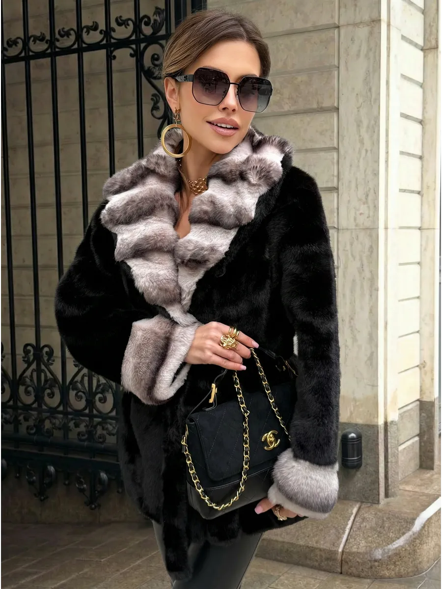 Шуба искусственная зимняя короткая