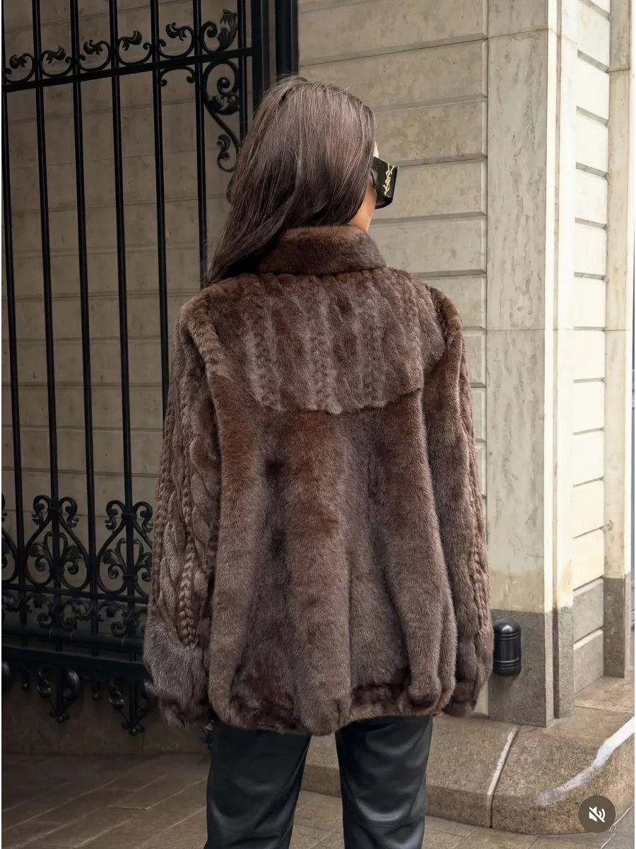 Шуба искусственная зимняя короткая