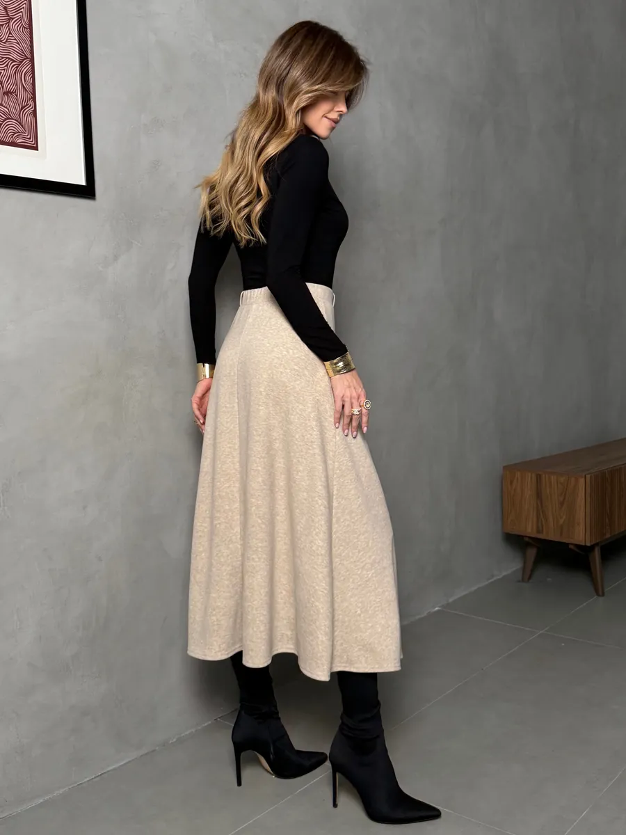 Бежевая юбка теплая длинная на осень и зиму