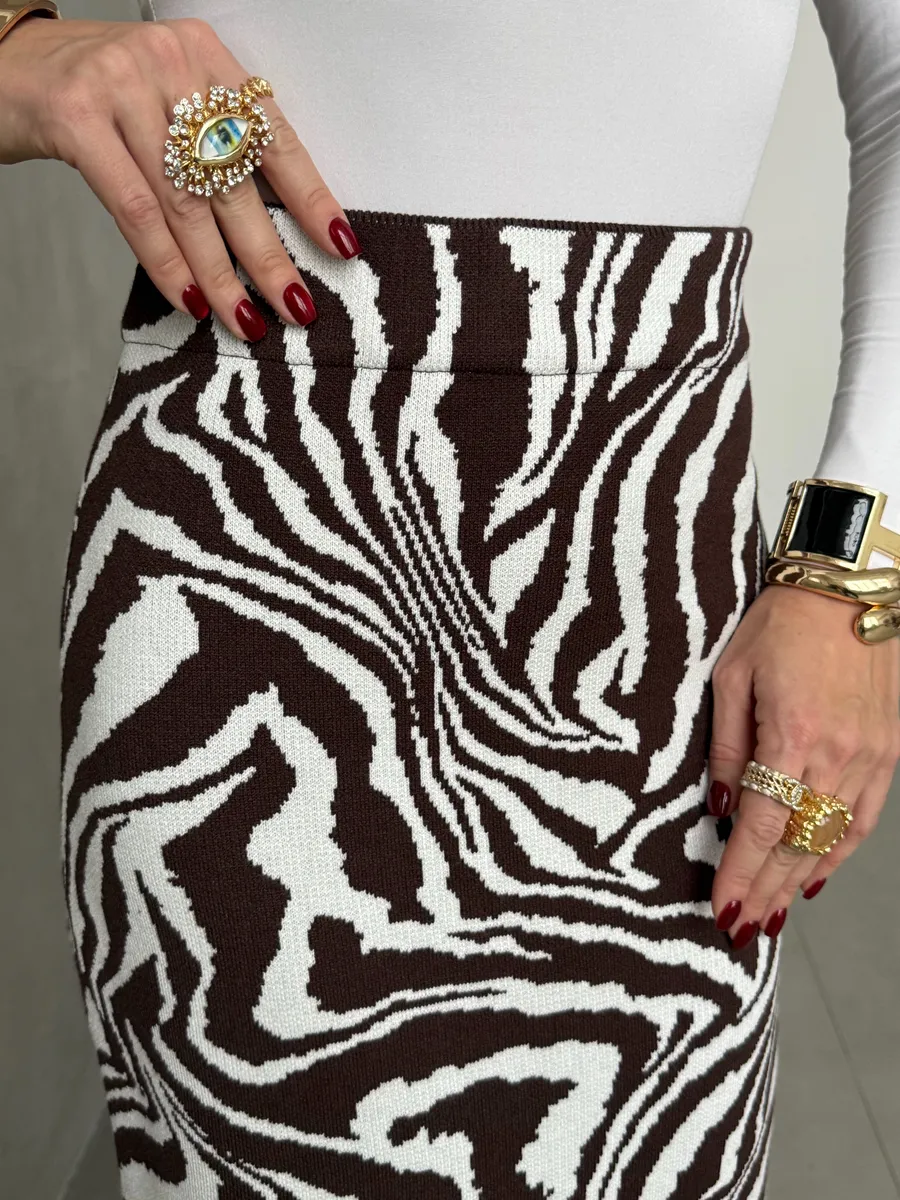Коричневая юбка теплая длинная миди зебра