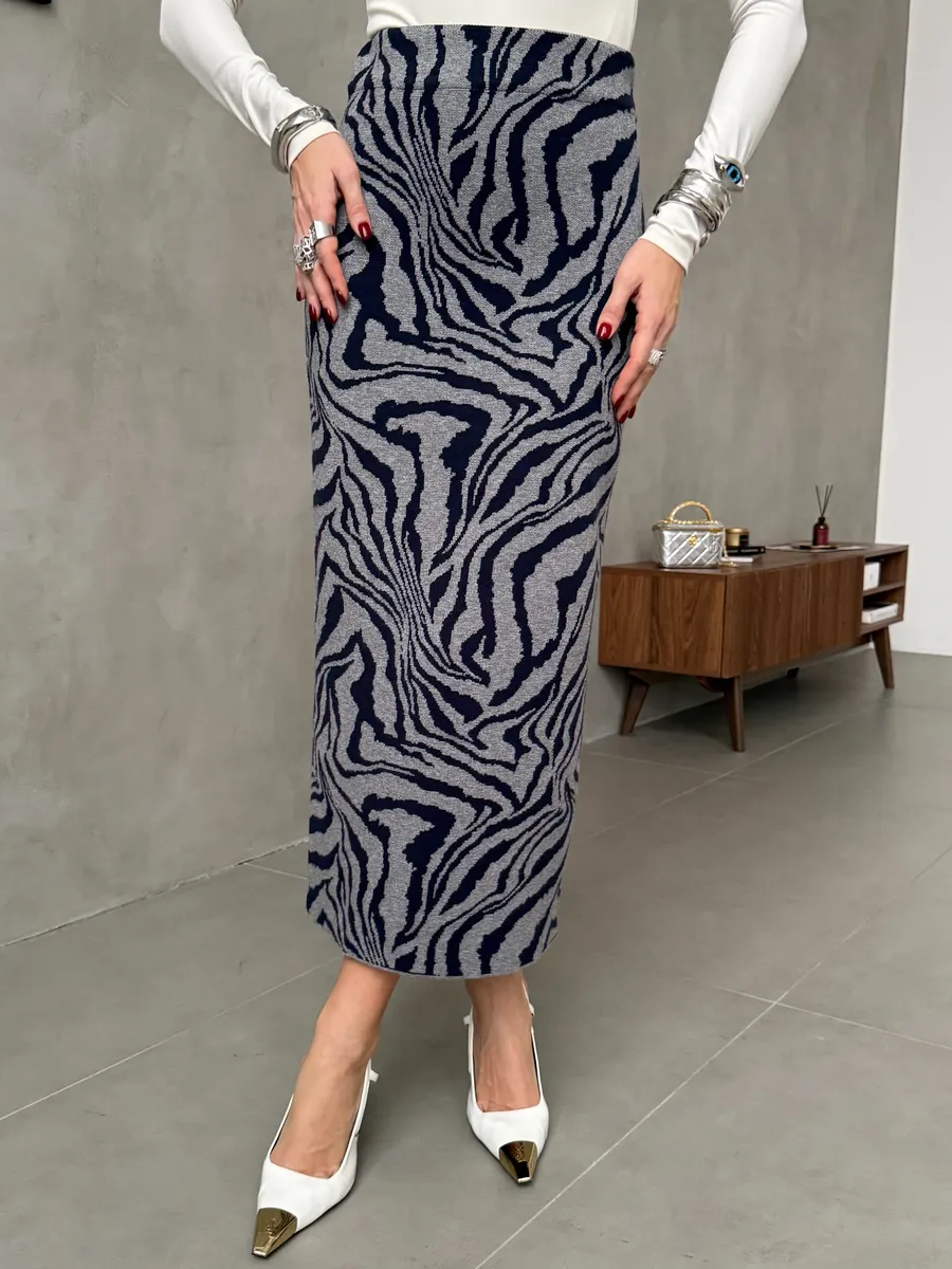 Черная юбка теплая длинная миди зебра